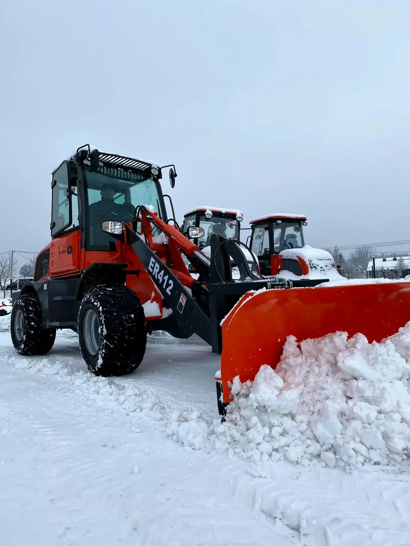 Китай EVERUN ER412 1200 кг новинка CE EPA садовая лопата ковш передний маленький колесный