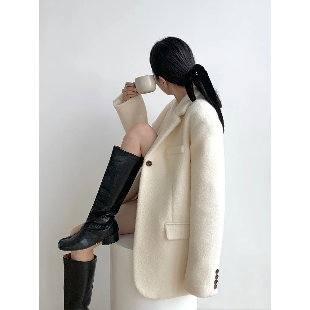 

Women's Classic Western Style Fashion Loose Trench Coat