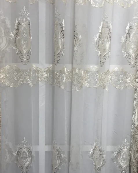 

Тюль: ширина 9 метров, высота 2,5 метров, 1 шт.