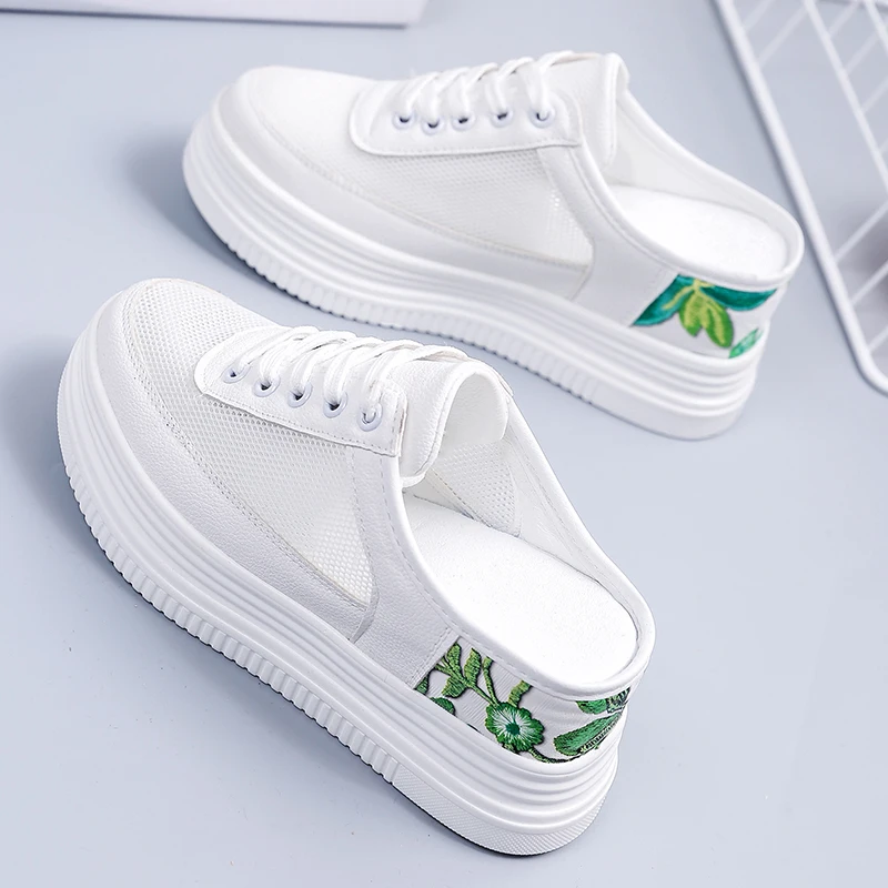 

New Spring and Summer Women's Slippers 2023 Color Matching Hand-painted Flowers Outside Wear Lazy Height Thick Bottom sandals