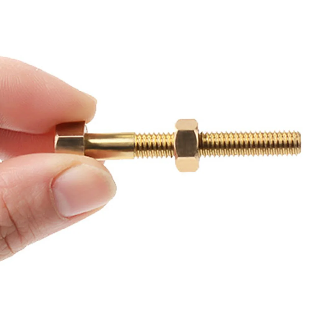 

Mind Screw Empty-handed Close Up Props Bolt Performance Tricks Nut Rotating