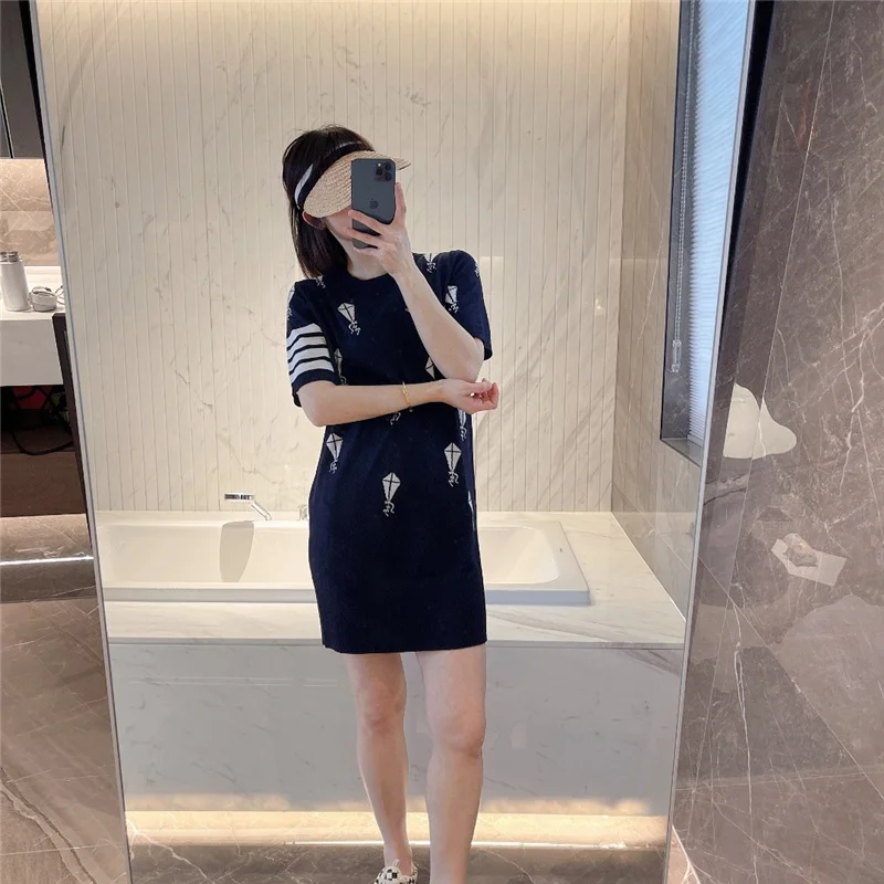 

Spring fashionable TB round neck kite pattern knitted dress retro mid-length wool short skirt female spring niche