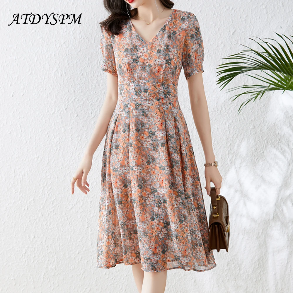 

Женское летнее платье с V-образным вырезом и цветочным принтом