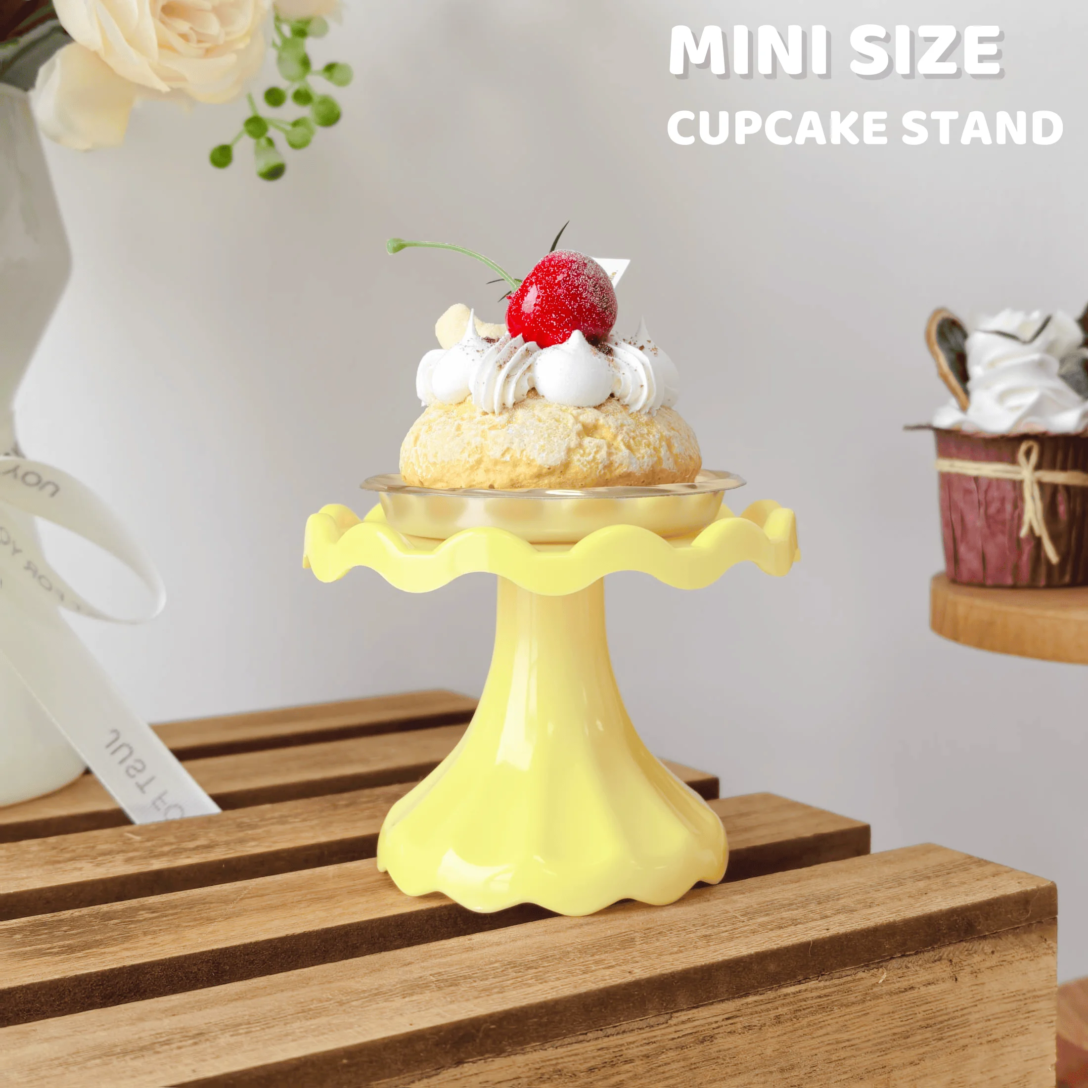 

Мини подставка для кексов из пластика