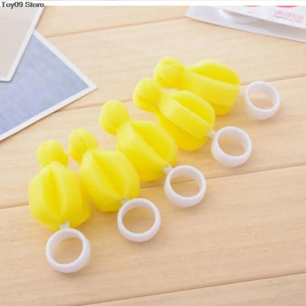 

New 2pcs Babies Teat Cleaning Feeding Bottle Brushes 360 Degree Rotating Sponge yellow Baby Nipple Brush Infant Pacifier Cleaner