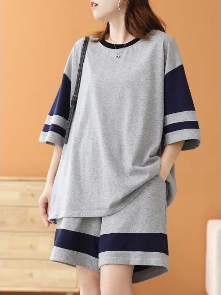 

2022 Summer Matching Sets Short Sleeve T-shirt Shorts Two Piece Set Sports Style Splicing Cotton Short Sets Women's Clothing