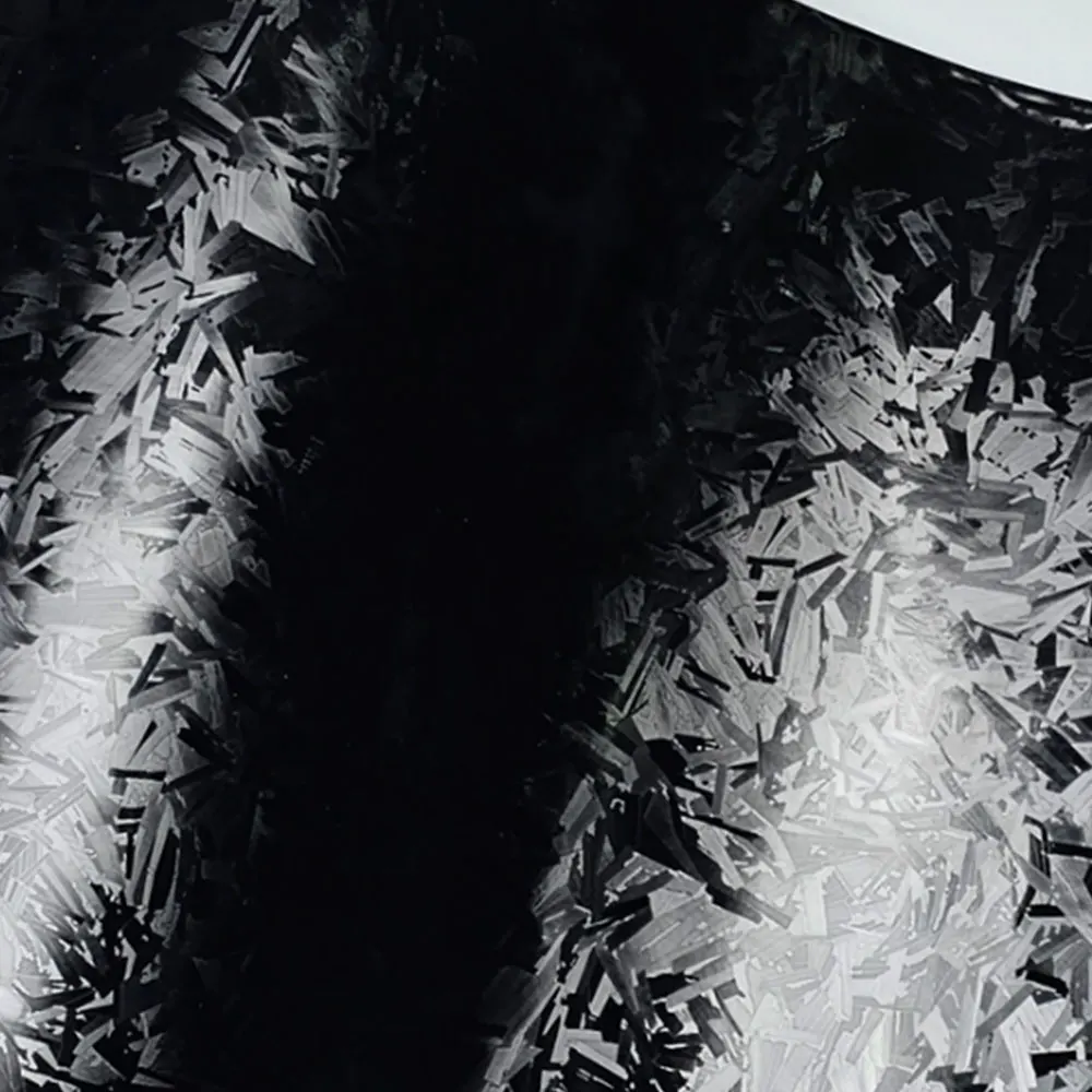 Виниловая плёнка для капота автомобиля 1 5x2/3/18 м