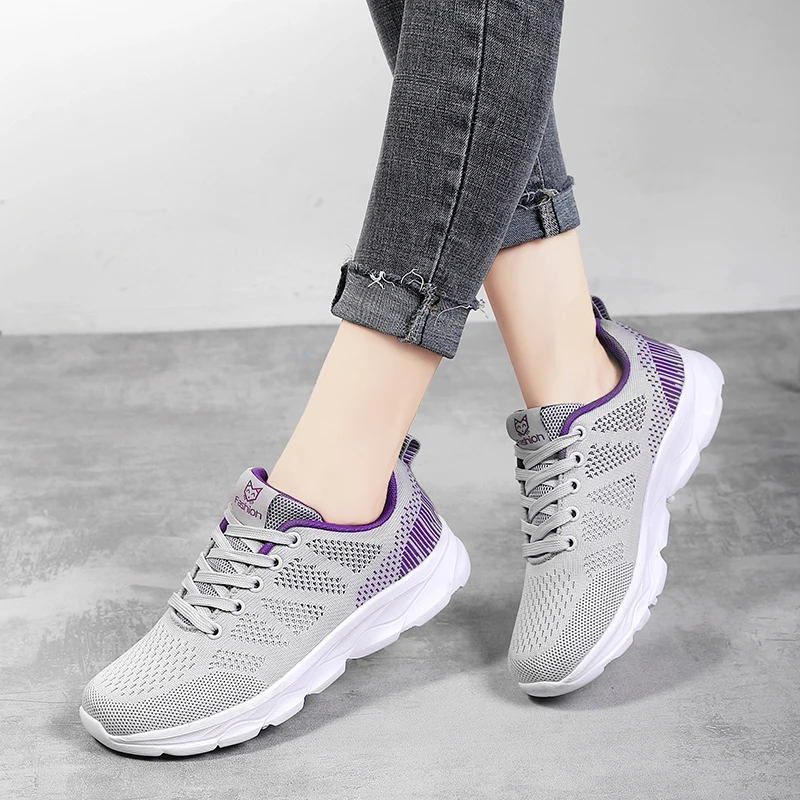 Women's Sneakers Breathable Running Shoes Lace Up Lightweight Outdoor Casual Sneakers Comfortable Soft Walking