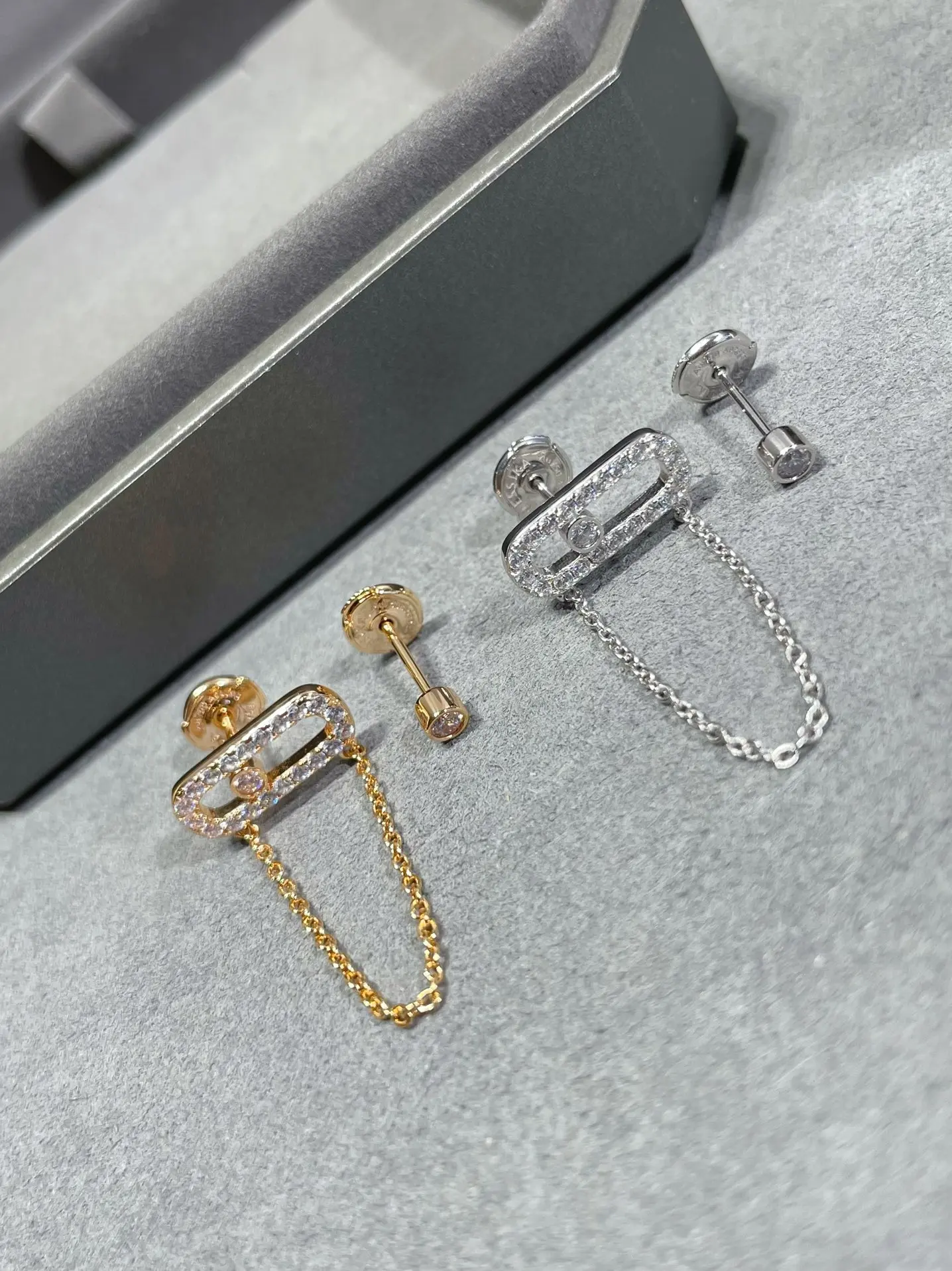 

Женские серьги из серебра 2023 пробы, с бриллиантами