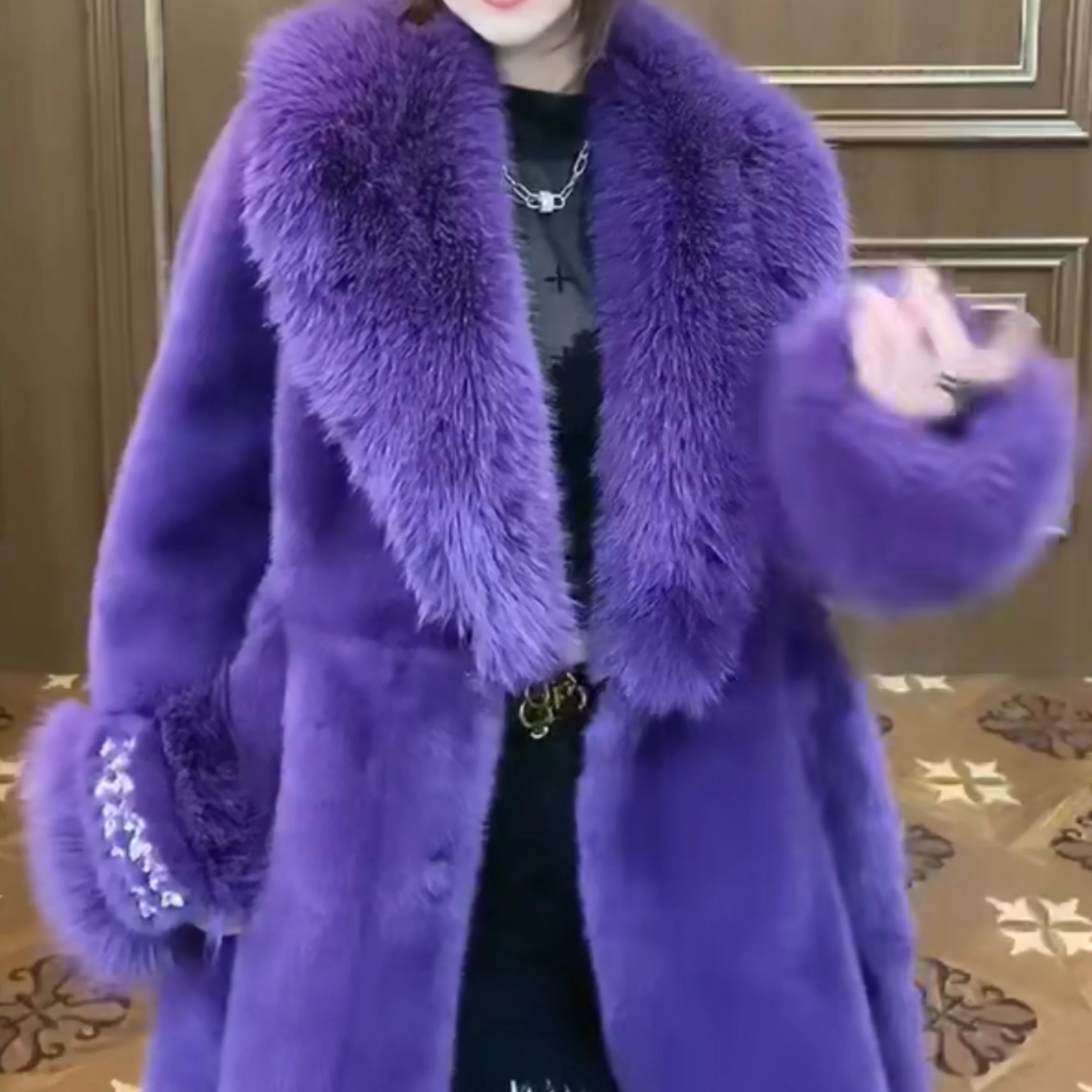 Long Sleeve Female Toka Double Face Wool Leather Warm Fur Jacket Women's Winter Fashion Trendy Embroidery Sequins Casual Jacket