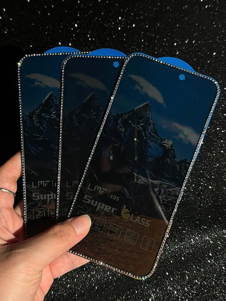 Роскошное алмазное стекло для iPhone 15 Pro Max 14 16 Plus 12 Блестящий протектор экрана со