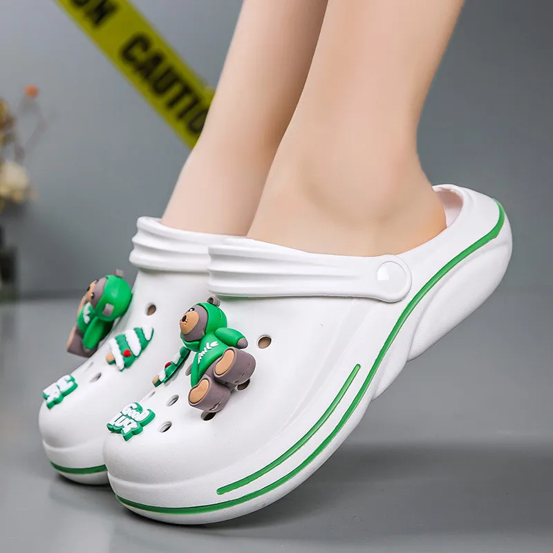 

Fashion White Summer Sandals Women 2023 Platform Cute Cartoon Clogs for Women Comfortable EVA Womens Beach Sandals zuecos mujer