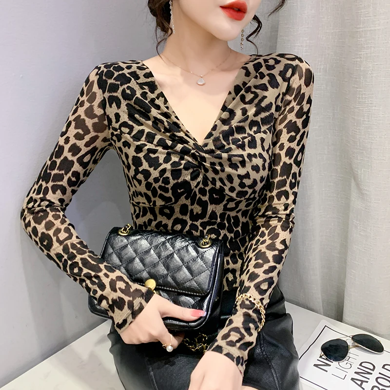 

Autumn Winter Women Kink V Neck Long Sleeve Tops Slim Fit Leopard Mesh Sexy T-shirt Female Perspective Tight Bottoming Shirt