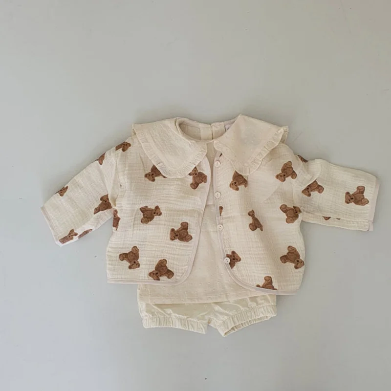 

Детское осеннее пальто с длинным рукавом и принтом медведя