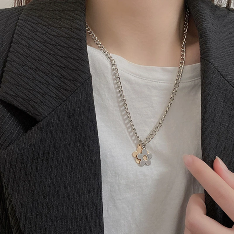 

Japan and Korea Personality Wild Gold Silver Color Flower Metal Chain Necklace for Women Girls Elegant Fashion Accessories Gifts