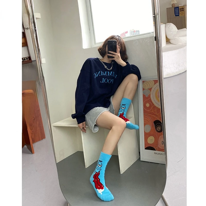 Funny cartoon illustration cotton socks, mid-tube socks for male and female couples  women socks men socks boy socks girl socks