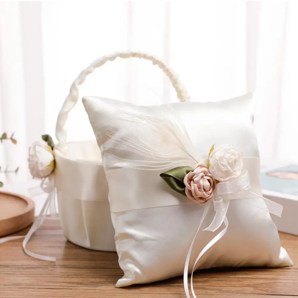 

New Wedding Ring Pillow Flower Baskets Burlap Jute Basket With Pearl Handle For Romantic Wedding Party