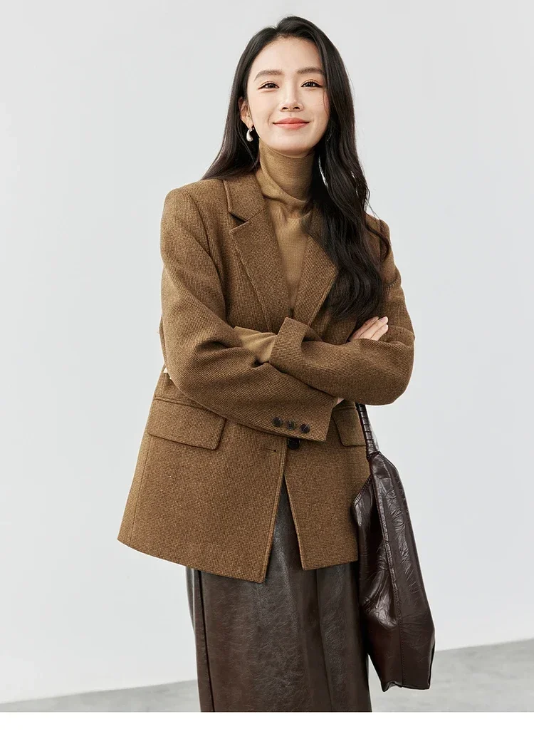 Женский шерстяной пиджак SENTUBILA