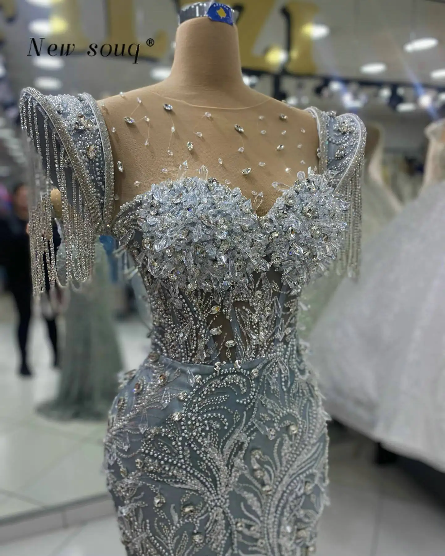 Серебряные Длинные вечерние платья-русалки с прозрачными каплевидными