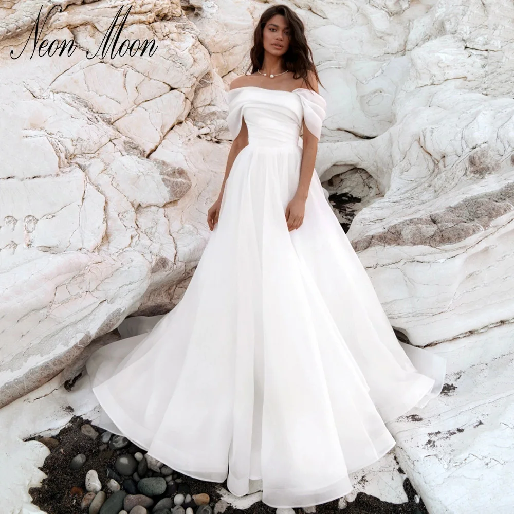 

Refined Off The Shoulder Pleats Wedding Dress Strapless A Line Vestidos De Novia Backless Sweep Train Elegant Robe De Mariée
