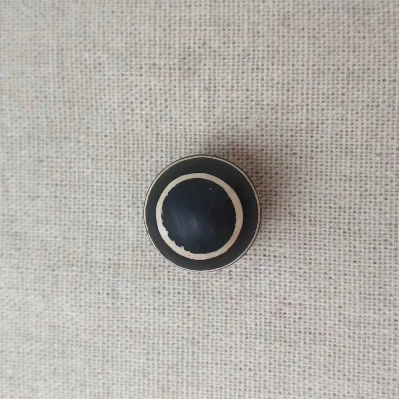 1pcs/lot natural gem ghost eye pharmacist thread bead dzi bead old agate weathered pulp round black white jewelry amulet taki