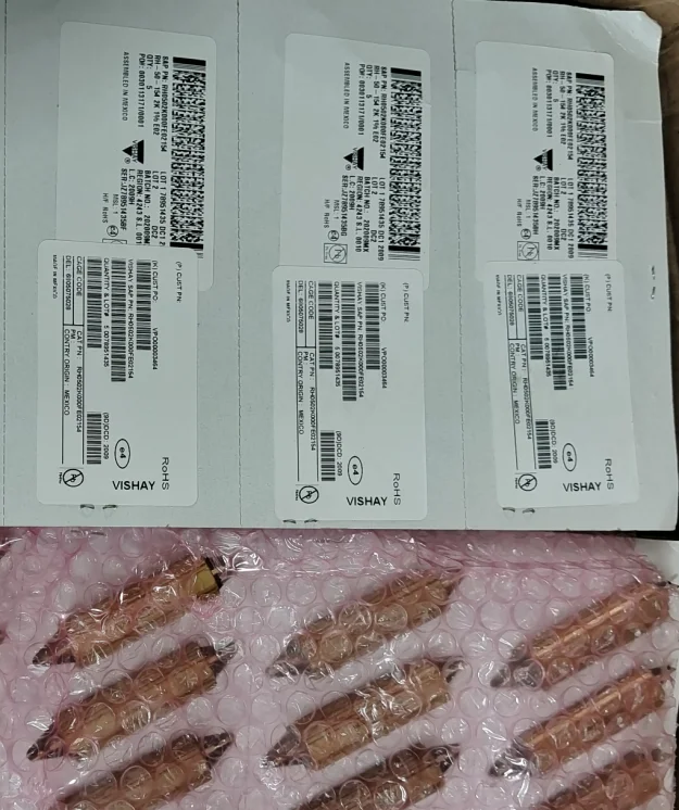 RH050205R0EF02 RH050 сделано в Мексике RH-50 205Ω 30 Вт 50 205R Europe 1% 5% VISHAY чехол Проволочная