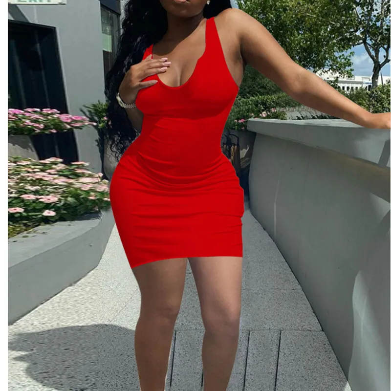 Женское трикотажное платье-миди в рубчик полоску с V-образным вырезом |