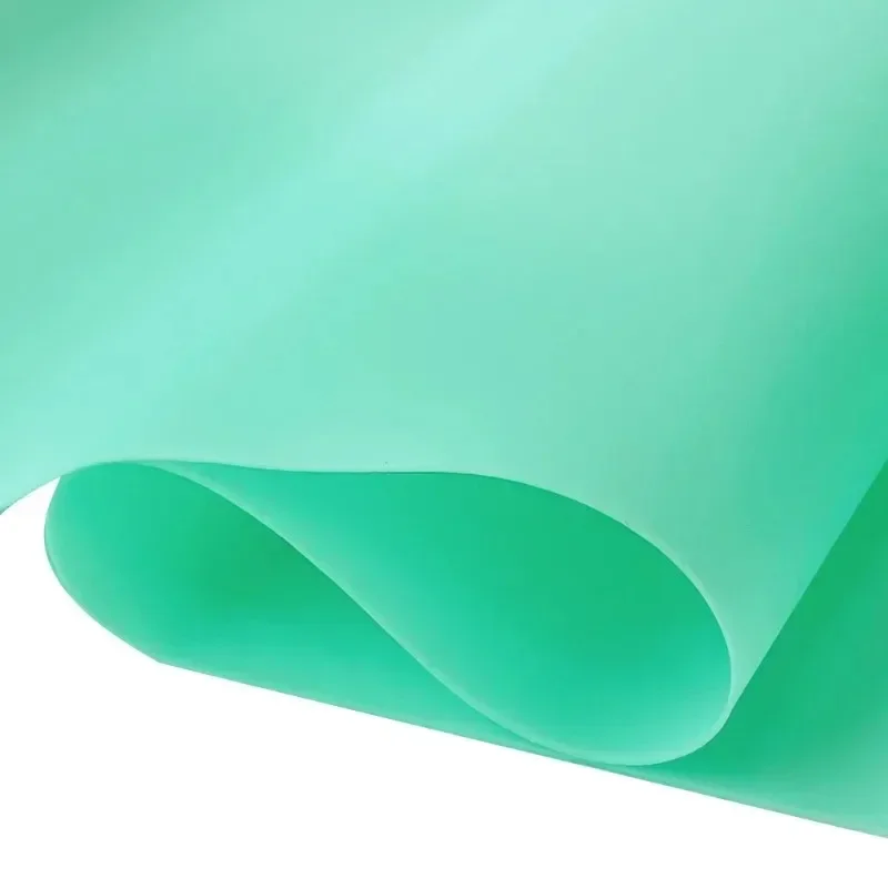 Железная ткань мягкая однотонная гладкая водонепроницаемая из ПВХ размером 46x135