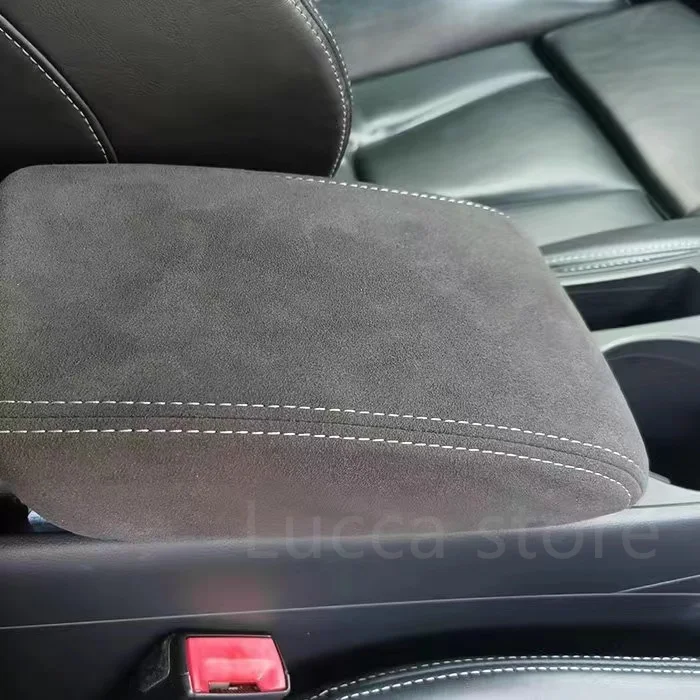 

Suede warp For vw Volkswagen Touareg 3 CR Accessories Leather Central Armrest Box Protection Sleeve Decoration box modification