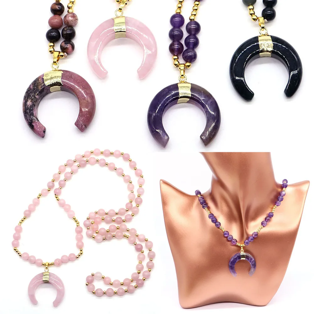 Женское ожерелье с подвеской из бычьего рога и луны