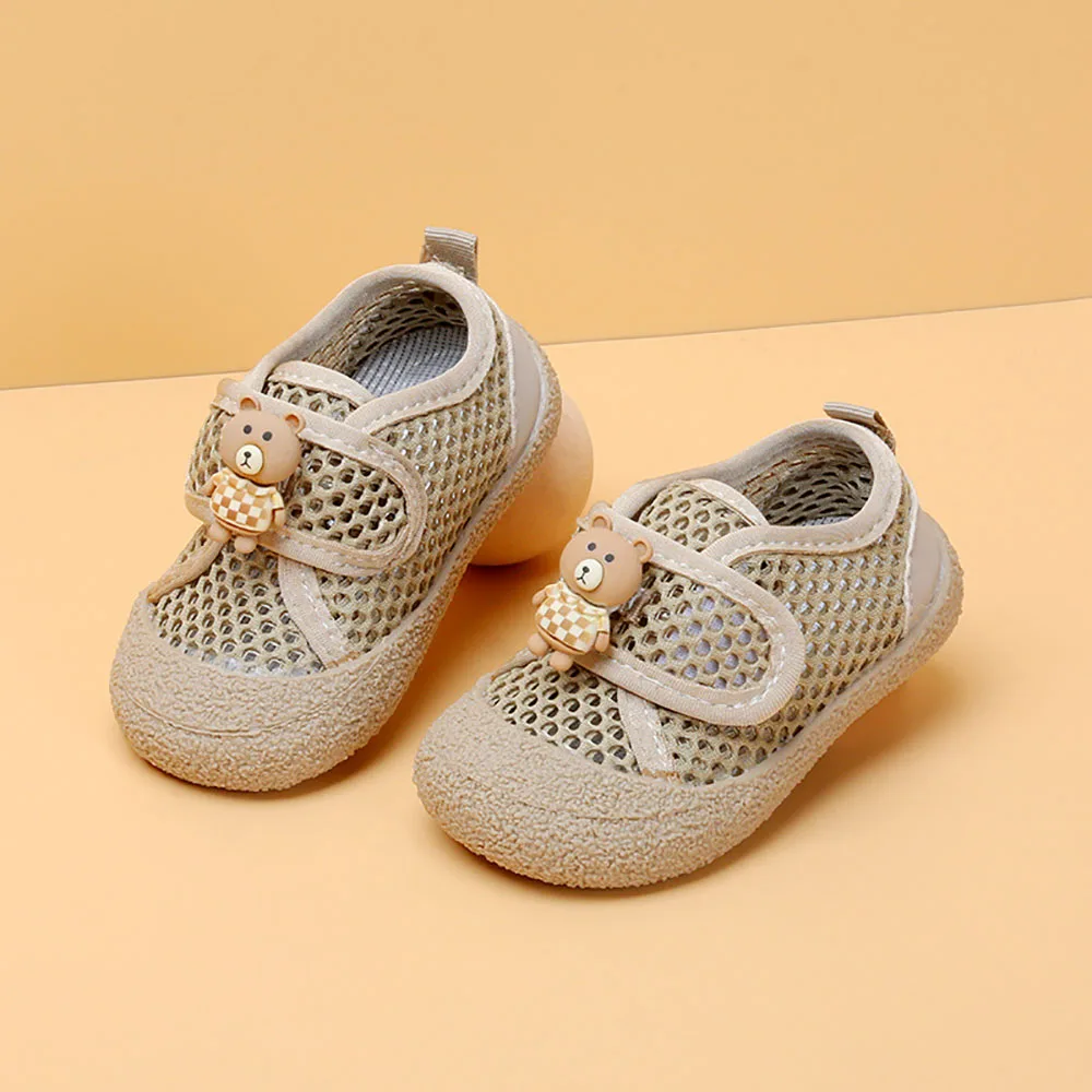 

Сетчатые тканевые туфли для малышей, рандомный медведь, в Корейском стиле, Уличная обувь для новорожденных, нескользящая Эргономичная Детская обувь