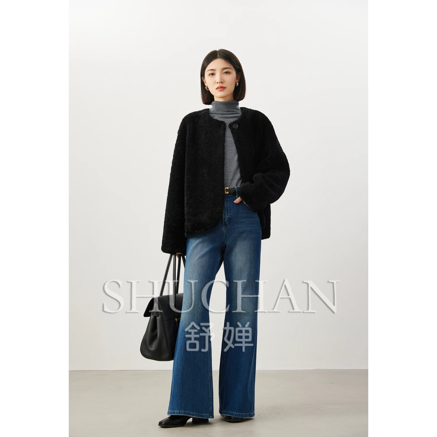 Рисунок 3 - Женское двухстороннее меховое пальто