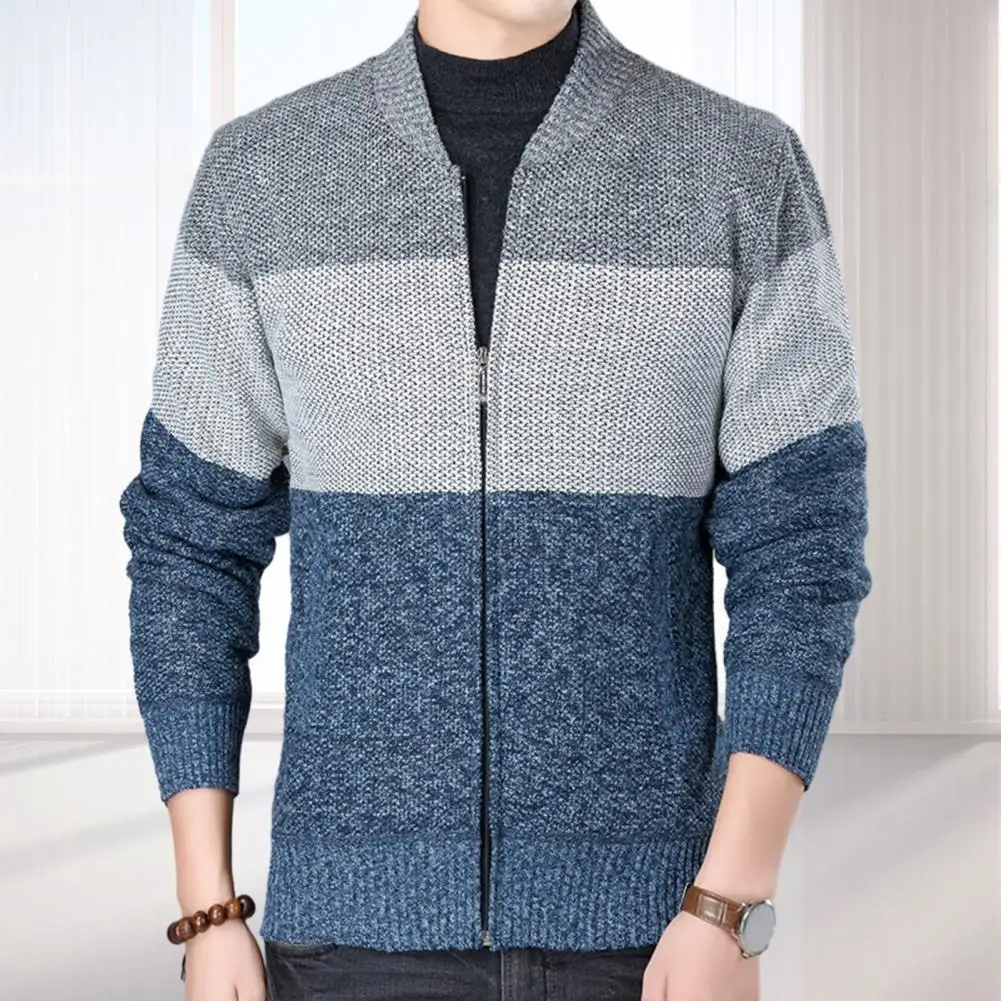 

V-neck Long Sleeve Knitting Cardigan Stylish Men's Knitted Cardigans with Contrast Color Stripes V-neck Slim Fit for Autumn