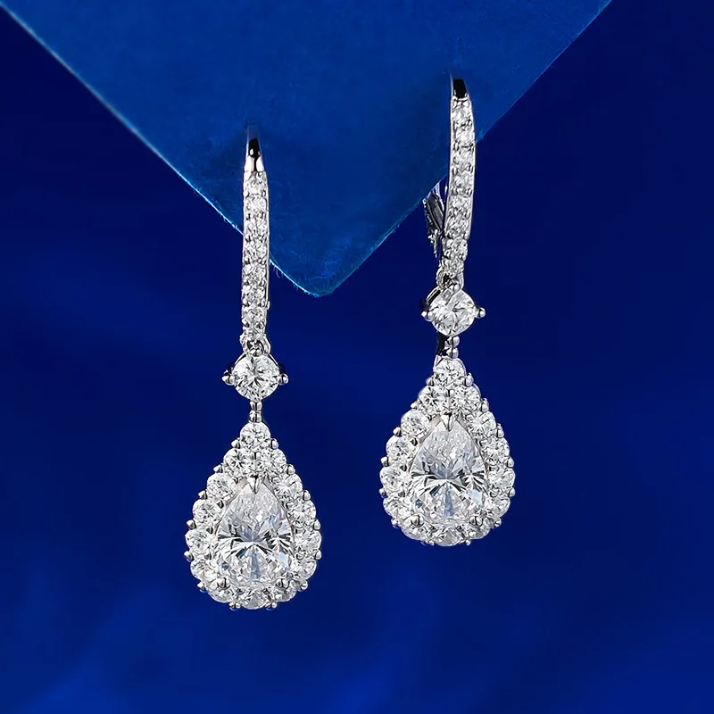 Женские серьги из серебра 100% пробы с муассанитом 6 Х9 мм