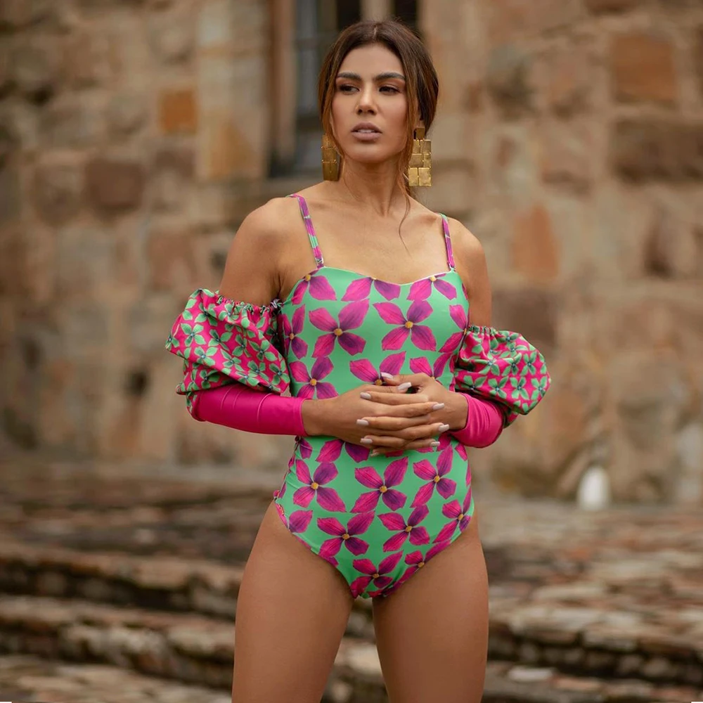 

One Piece Swimsuit 2022 Newest Long Sleeve Swimwear Women Swimsuit Hollow Out Bathing Suit Beachwear Printed Monokini Swim
