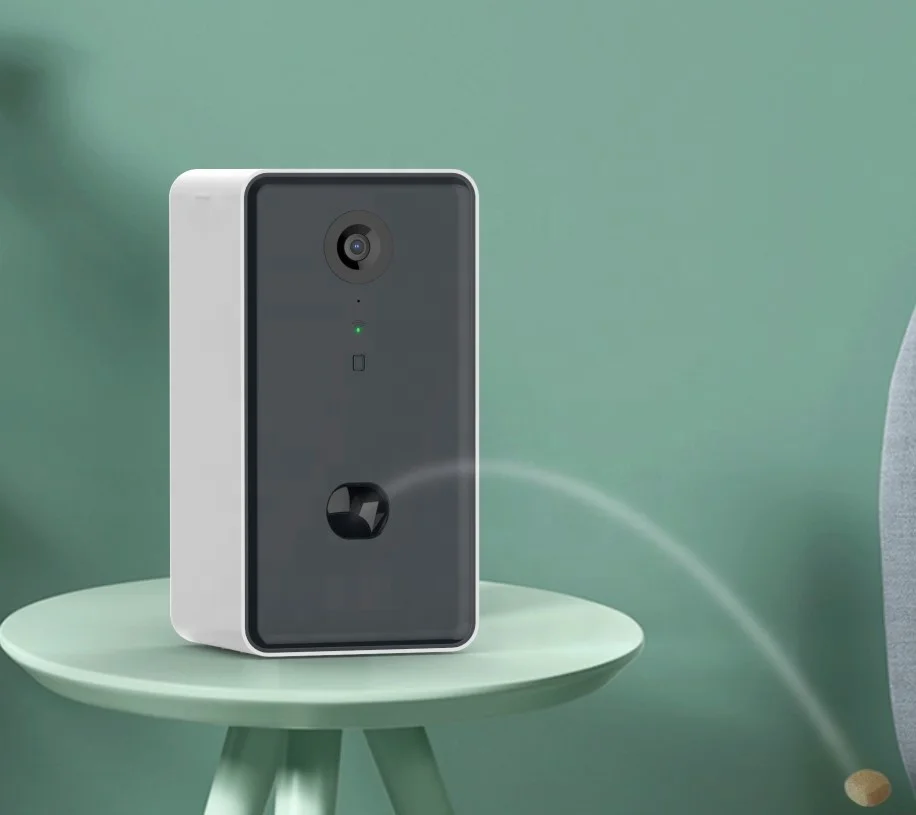 

Remote Control APP Wifi dogs food pet smart automatic dog camera treat pet feeder With Camera