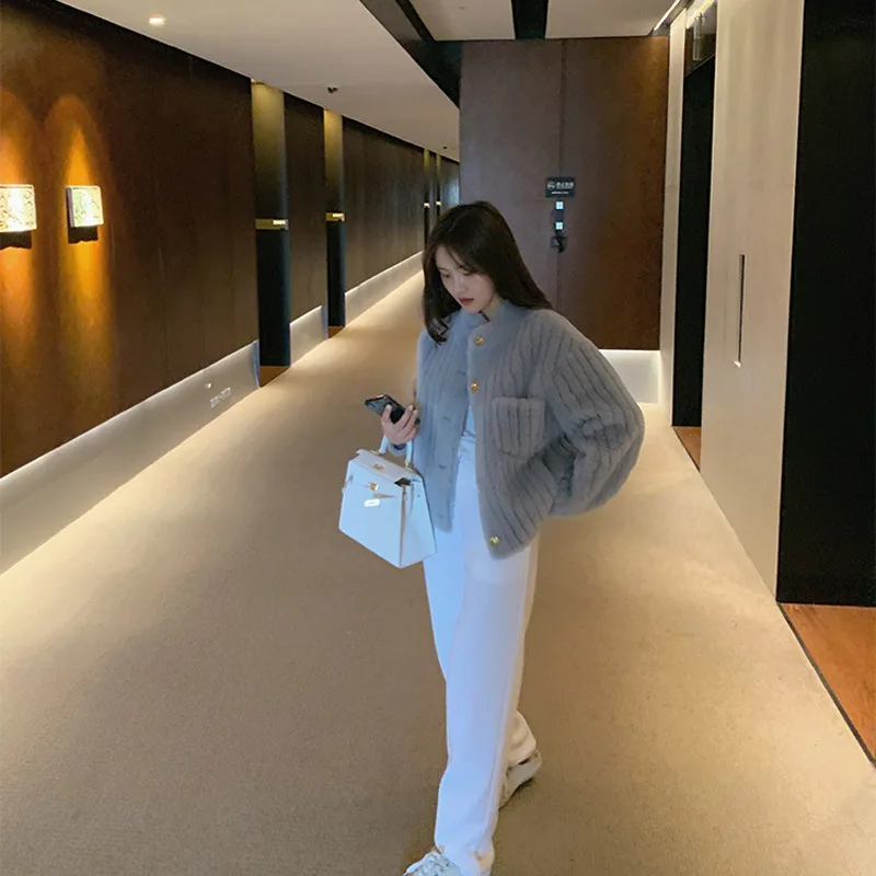 2022 Autumn Winter New Cashmere Women's Coat Short Fashion Warm Coat Lamb Fur