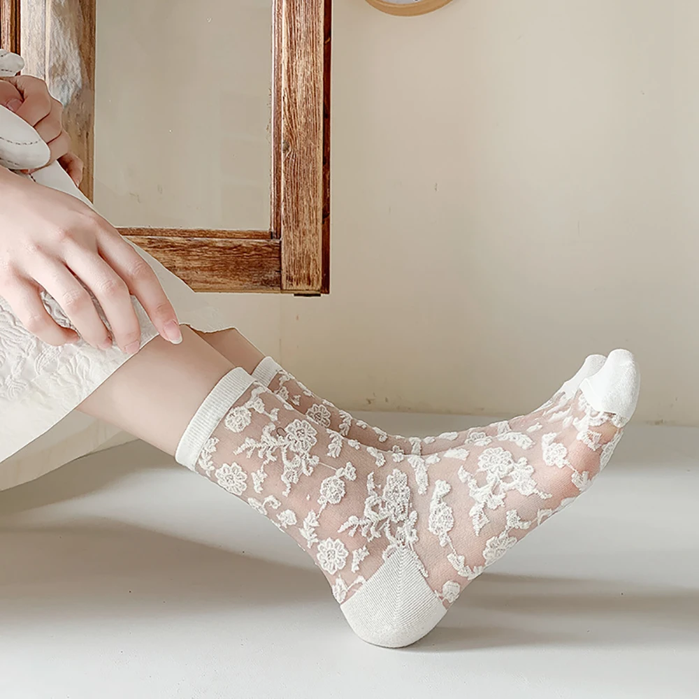 

1 Pair Summer Women Transparent Ultra Thin Socks Lace Silk Crystal Rose Flower Girls Elastic Short Socks Female Sox