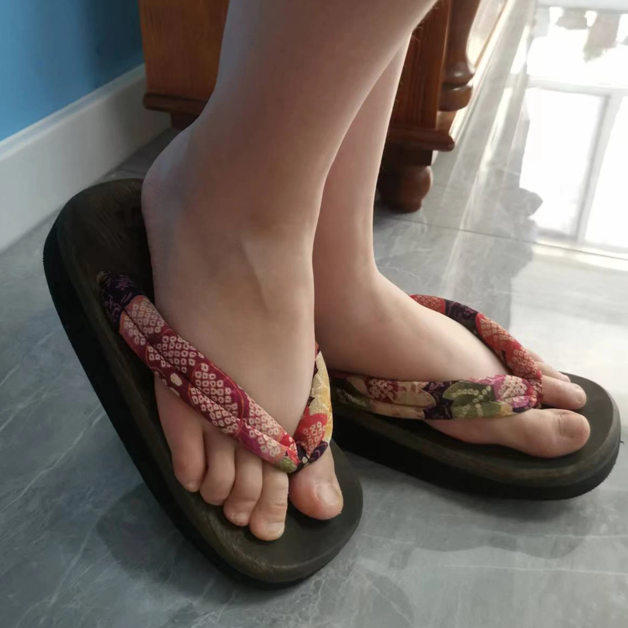 Летние тапки женские шлепанцы японские Гета деревянные и резиновые для размера