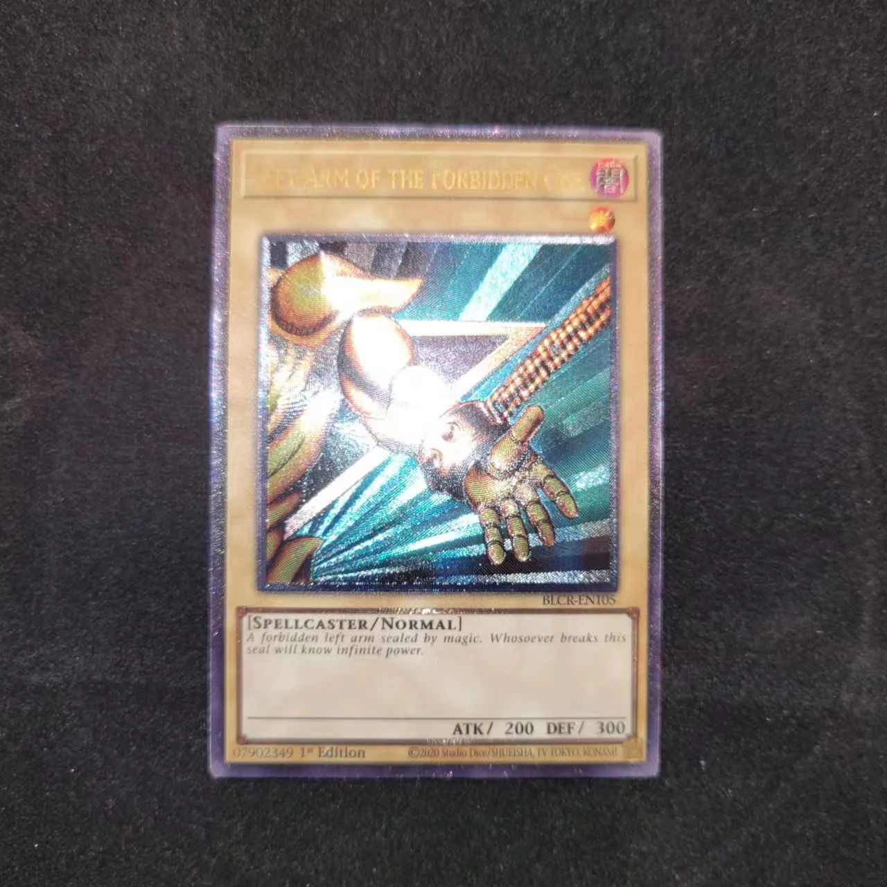 

Yu-Gi-Oh UR BLCR-EN105/левая рука запрещенного ребенка подарок коллекционные карточки игрушки (не оригинальные)