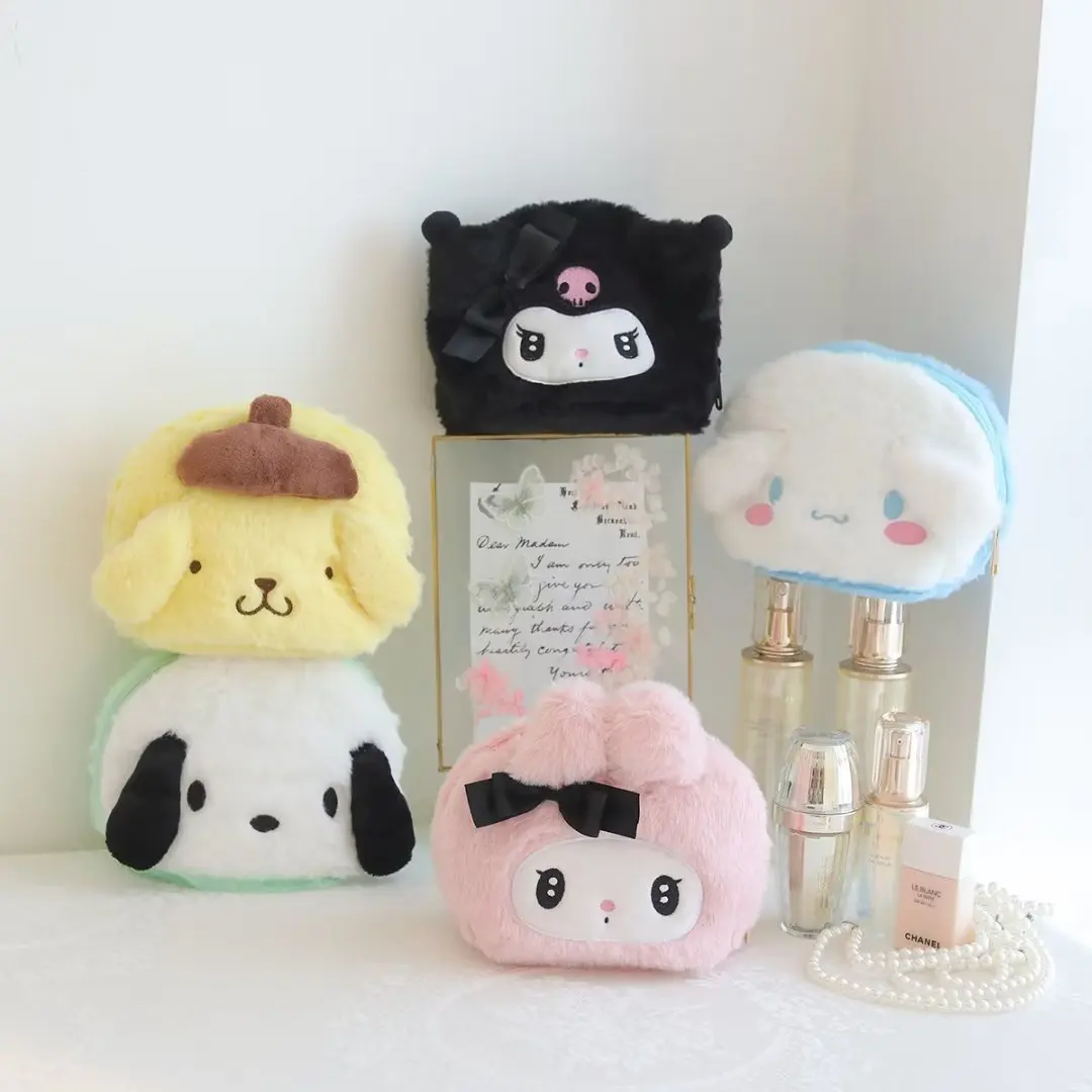 

Cartoon Sanrio Cinnamoroll Kuromi Plush Cosmetic Bag Portable Travel Wash Bag Large Capacity Portable Multi-Function Storage Bag
