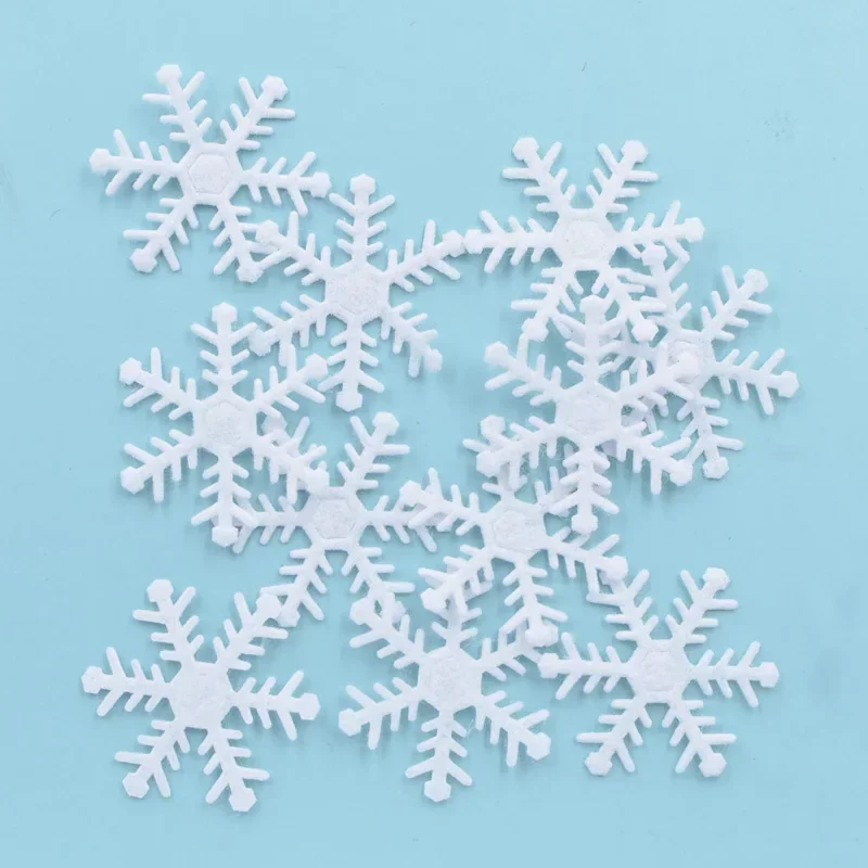 

Снежинки из нетканого фетра для декора 100 шт