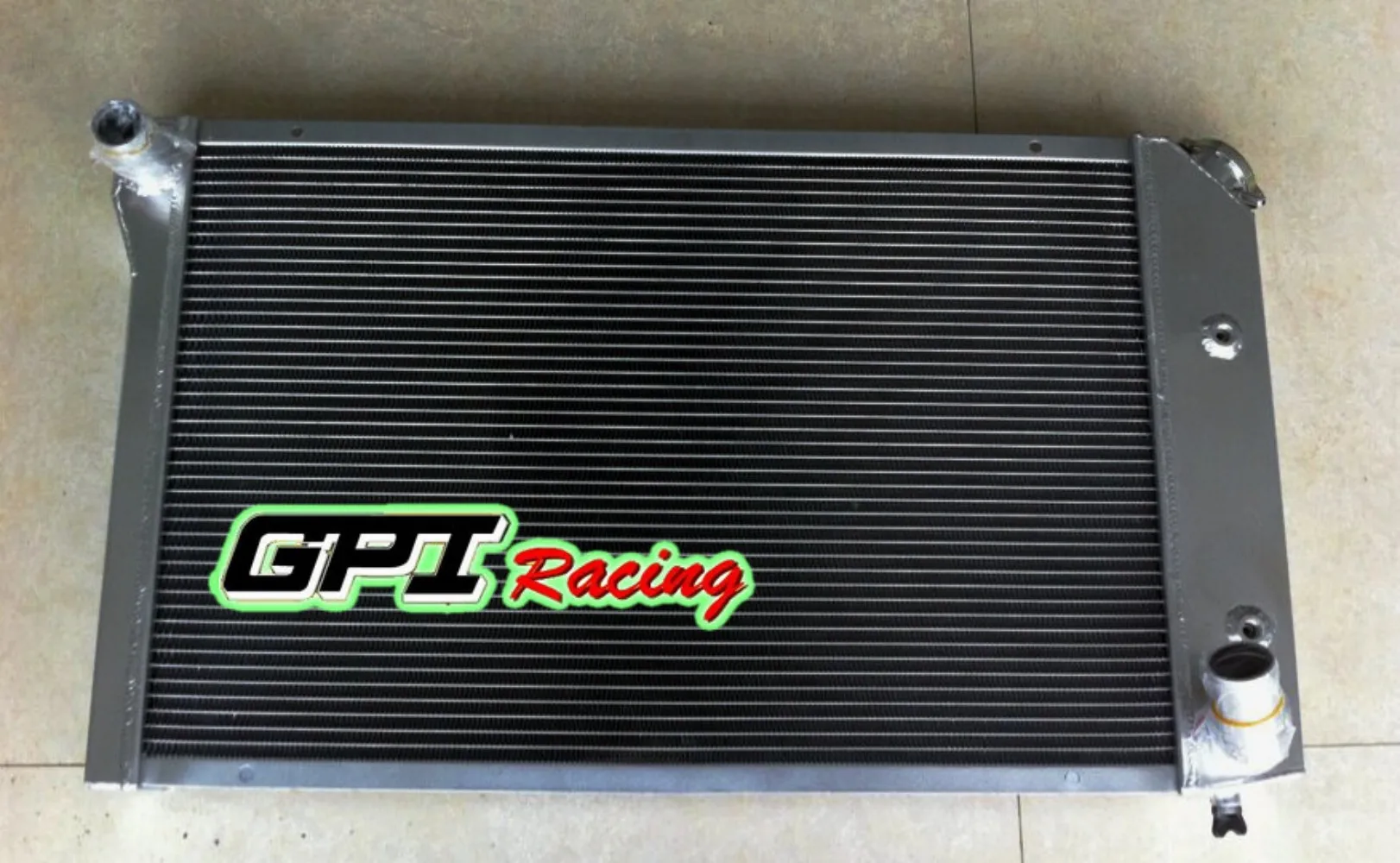 Трехрядный Алюминиевый Радиатор для 1977-1982 Шевроле Корветт 5.0L 5.7L 305/350 куб. дюймов V8 1977 1978 1979 1980 1981 1982 годов.