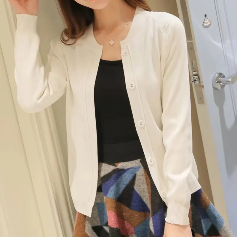 

Женское новое пальто удобное, красивое, универсальное и универсальное круглый год