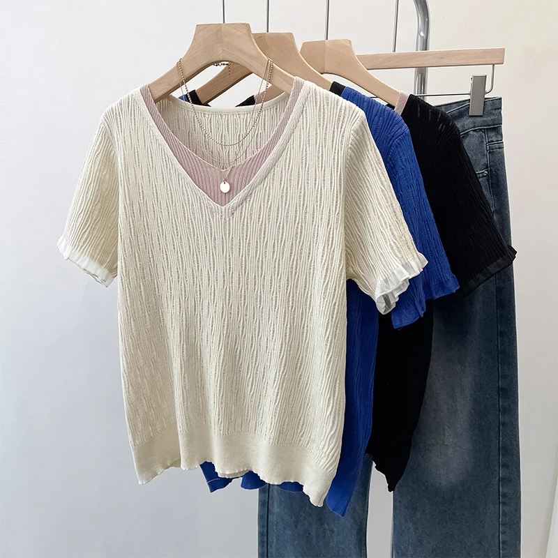 Женский свободный трикотажный свитер с V-образным вырезом