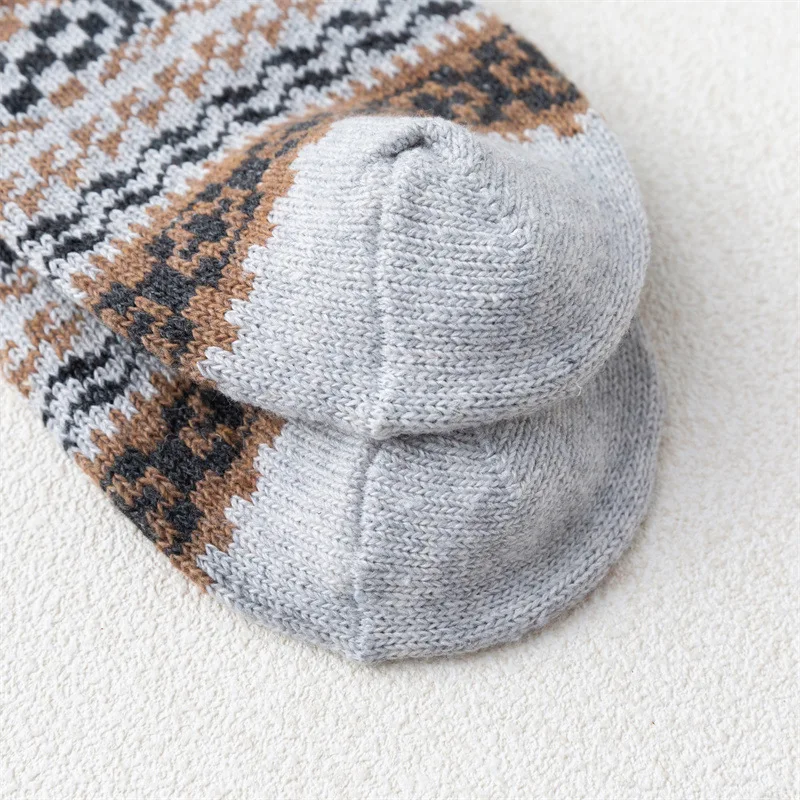 2021 Winter and Autumn New Styles Women Wool Socks Christmas Deerlet Warmer Cashmere Thermal Thicken Ethnic Style Women Socks