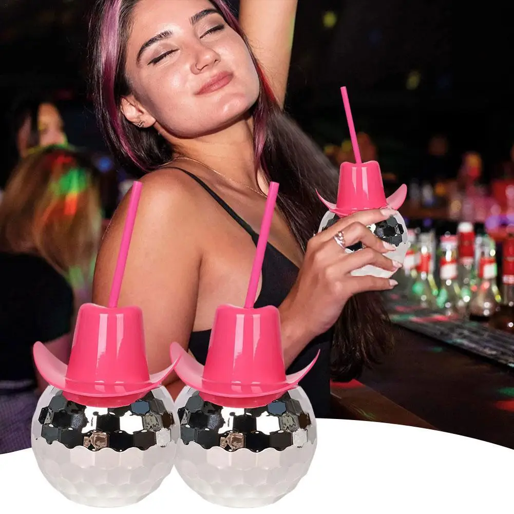 

1Pc 600ml Unique Disco Ball Cups Cowboy Disco Ball Cup With Straws Flashing Cocktail Ball Electroplating Ball Cup Drinking Cup