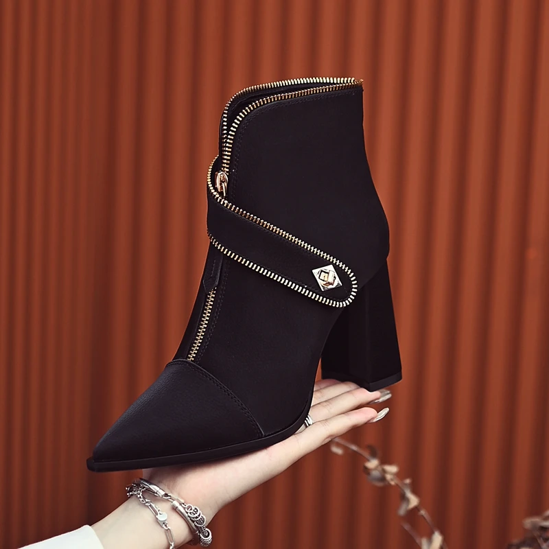 

2022 New 9CM Super High Heel Fashion Chelsea Boots Pointed Toe Zip PU Women's Shoes for Early Winter Spring and Autumn