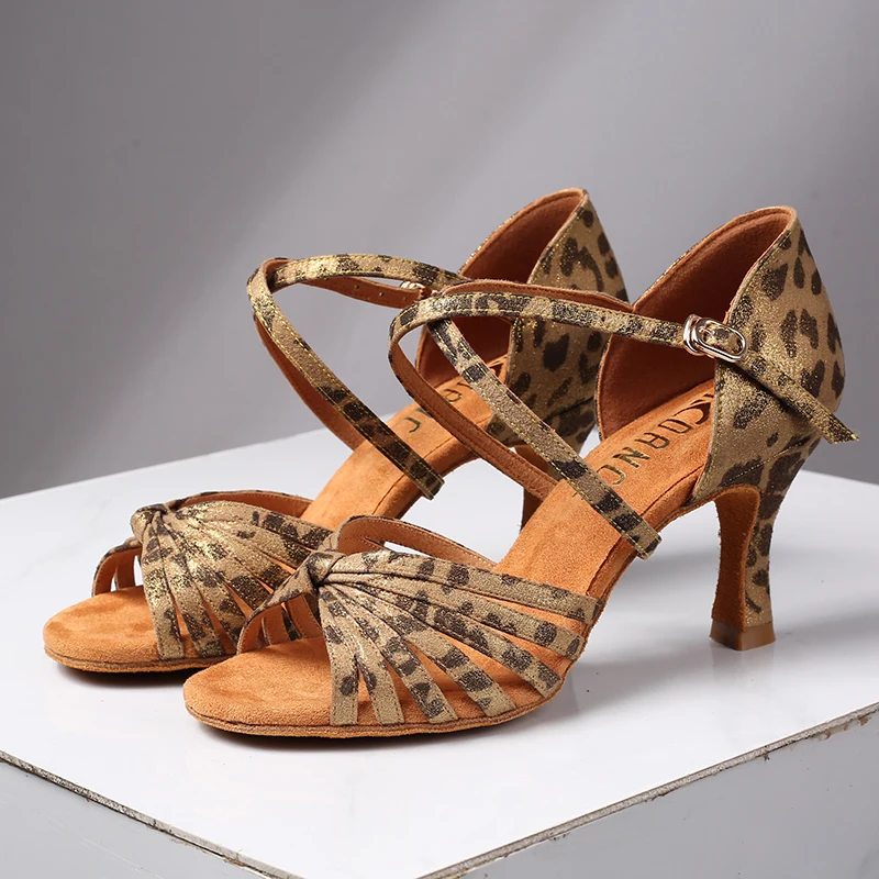 

Новая Профессиональная леопардовая блестящая атласная мягкая подошва для учеников