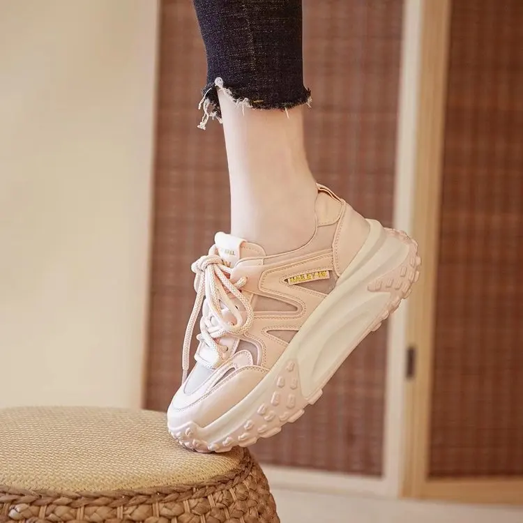

Women's Sports Shoes Fashion Women's Shoes Spring Trend Leisure Sports Shoes Women's New Comfortable Beige Vulcanized Flat Shoes